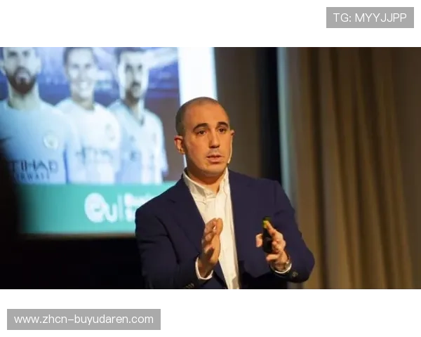 曼联CEO贝拉达宣布恢复圣诞派对，俱乐部成本削减后士气提升