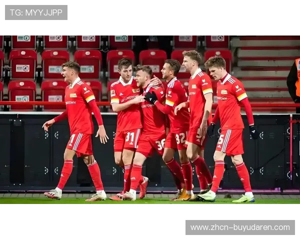 德甲拜仁慕尼黑4-0大胜柏林联合，凯恩帽子戏法领跑射手榜