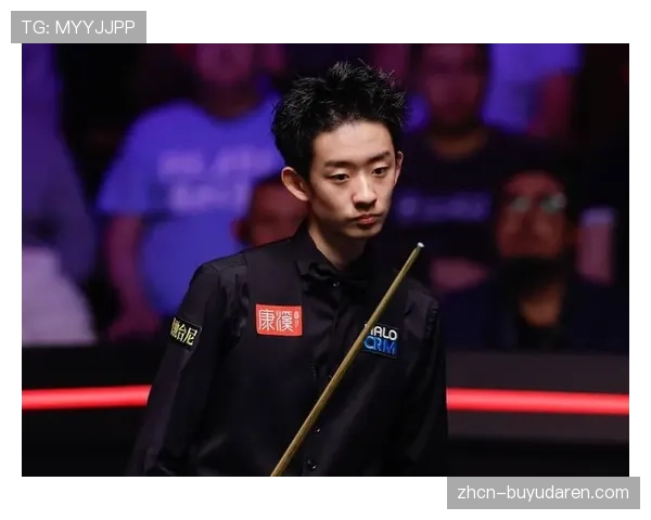 中国小将吴宜泽18-17险胜对手,首夺斯诺克世锦赛冠军 中国小将吴宜泽18-17险胜对手,首夺斯诺克世锦赛冠军